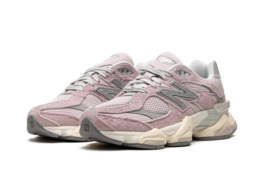 New Balance 9060 December Sky - PLUGSNEAKRS