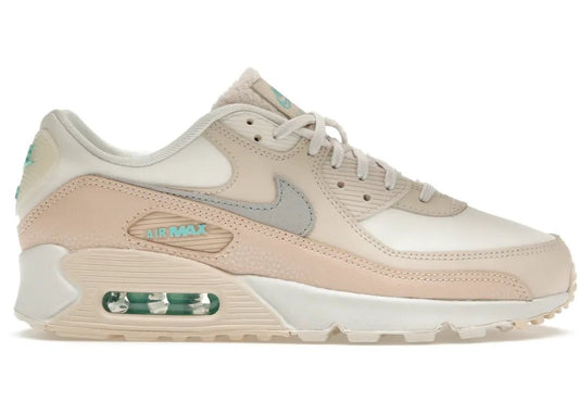 Nike Air Max 90 SE Mom