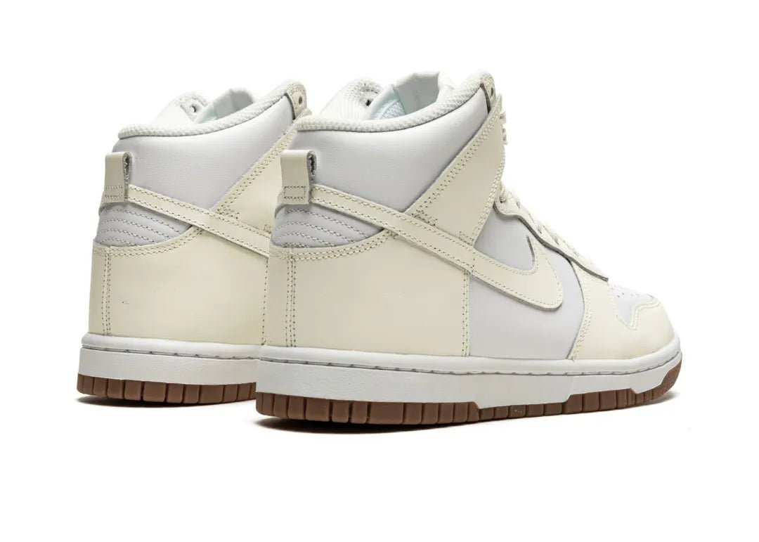 Nike Dunk High Sail Gum (mujer)