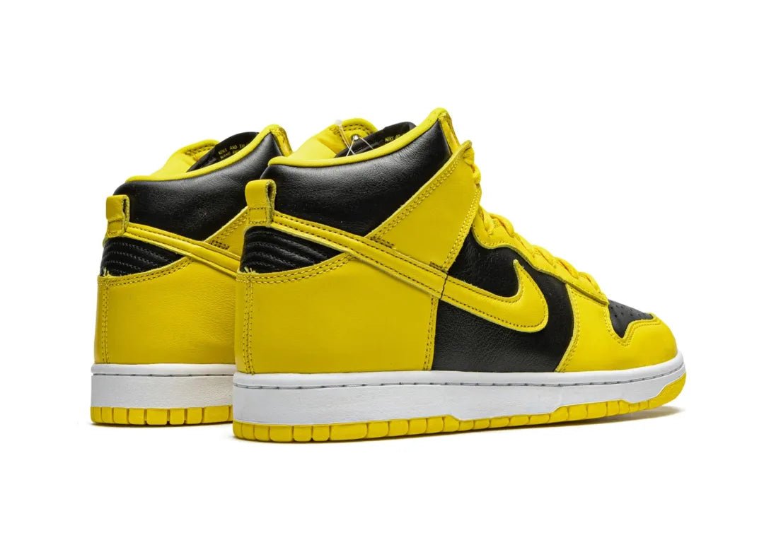 Nike Dunk High Varsity Maize