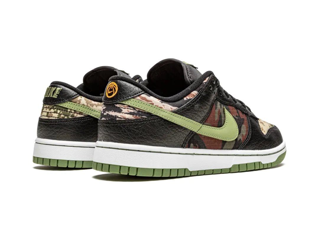 Nike Dunk Low Crazy Camo - PLUGSNEAKRS