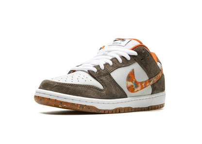 Nike SB Dunk Low Crushed D.C. - PLUGSNEAKRS