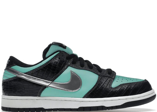 Nike SB Dunk Low Diamond Supply Co. - PLUGSNEAKRS