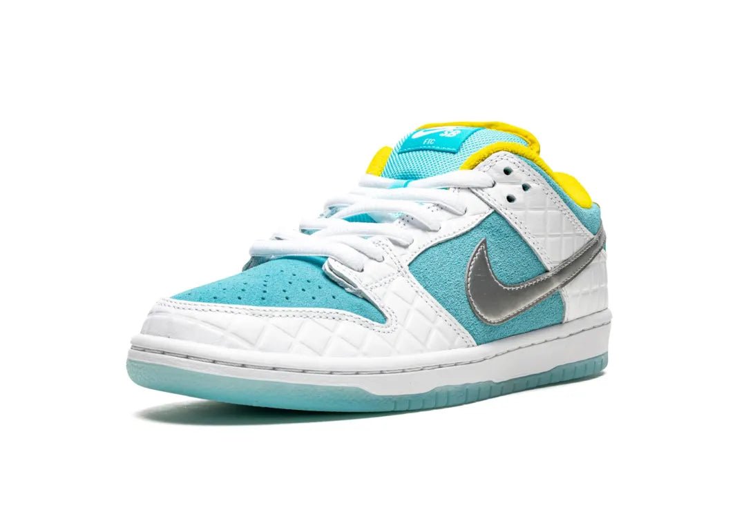 Nike SB Dunk Low Pro FTC Lagoon Pulse - PLUGSNEAKRS