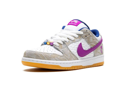 Nike SB Dunk Low Rayssa Leal - PLUGSNEAKRS