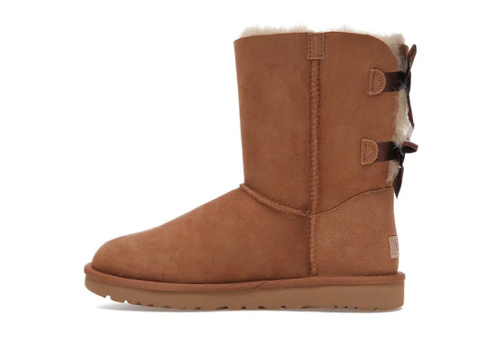 Gaštanová čižma UGG Bailey Bow II (W)