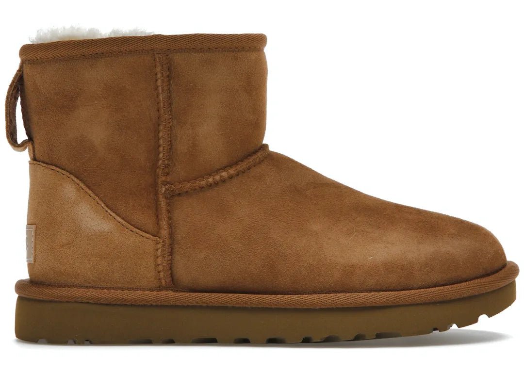 UGG Classic Mini II Boot Chestnut (W) - PLUGSNEAKRS